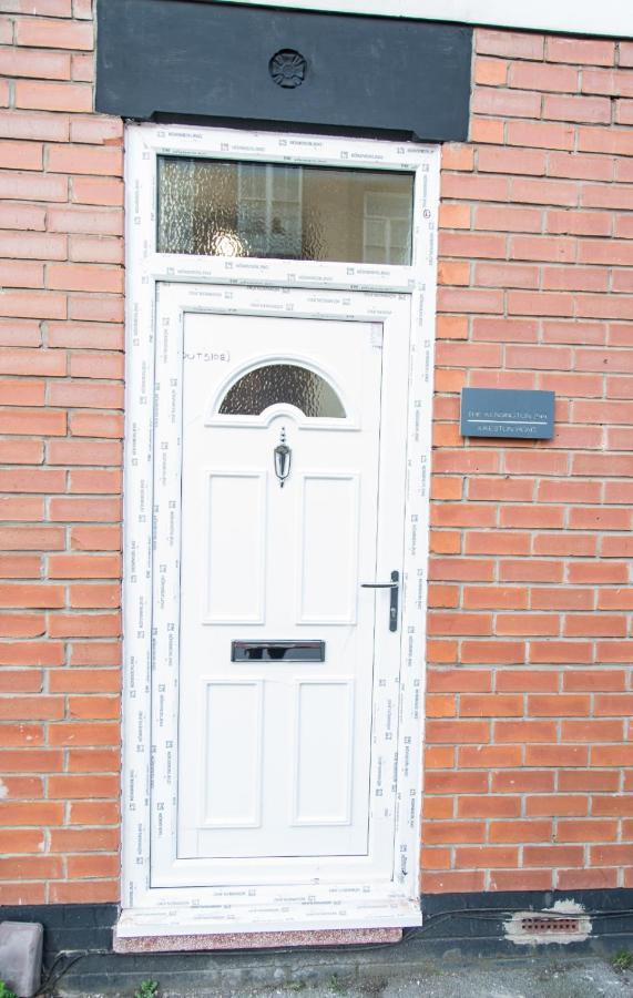 The Kensington House - Contemporary Accommodation In Nottingham Exterior photo